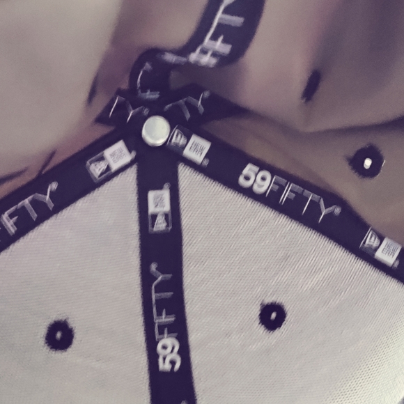 Super rare limited edition cincinnati reds hat 7 1/2 - Picture 4 of 5